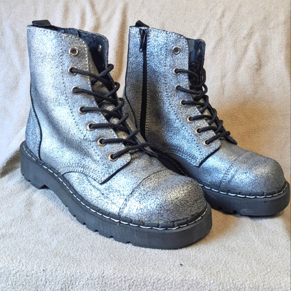 Anarchic by T.U.K. Metallic Silver  Combat Boots - US 8W